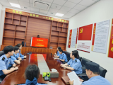 龙南所对龙南东站开展法制宣传教育